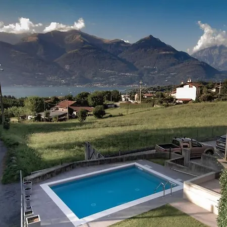 Ginevra Colico - Piscina Vista Di
